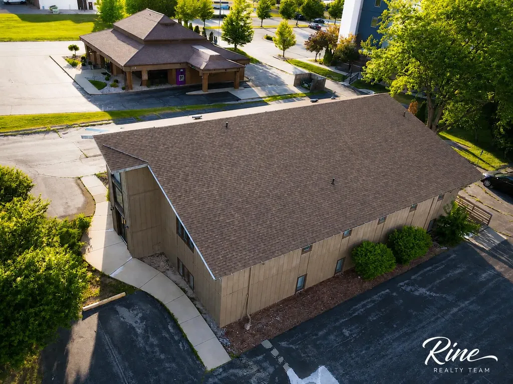2650 Mcleod Drive N Saginaw Charter Township MI 48604