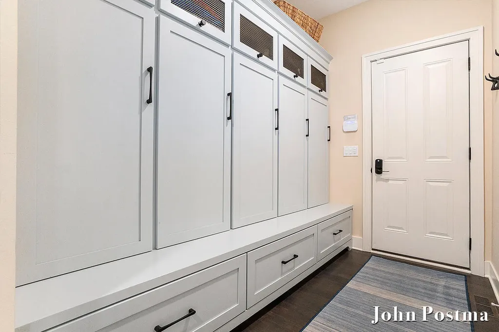 18809 N Fruitport Road Spring Lake Township MI 49456