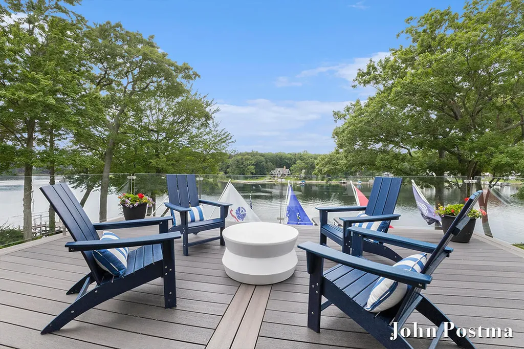 18809 N Fruitport Road Spring Lake Township MI 49456