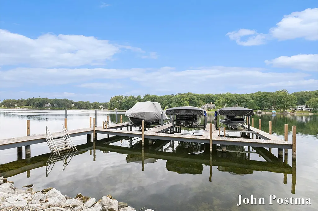 18809 N Fruitport Road Spring Lake Township MI 49456