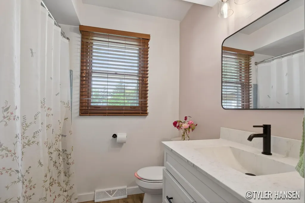 3923 Jupiter Avenue NE Plainfield Charter Township MI 49525