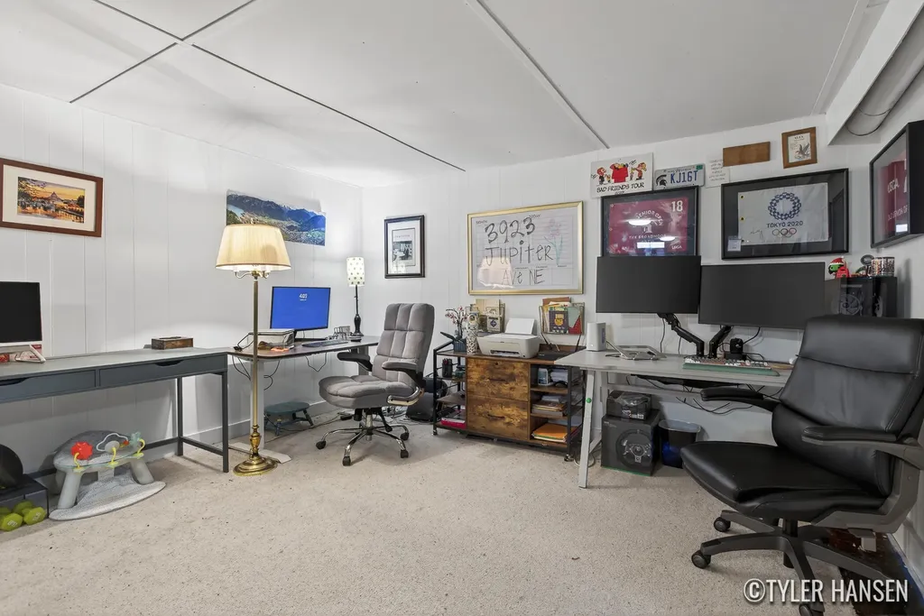 3923 Jupiter Avenue NE Plainfield Charter Township MI 49525