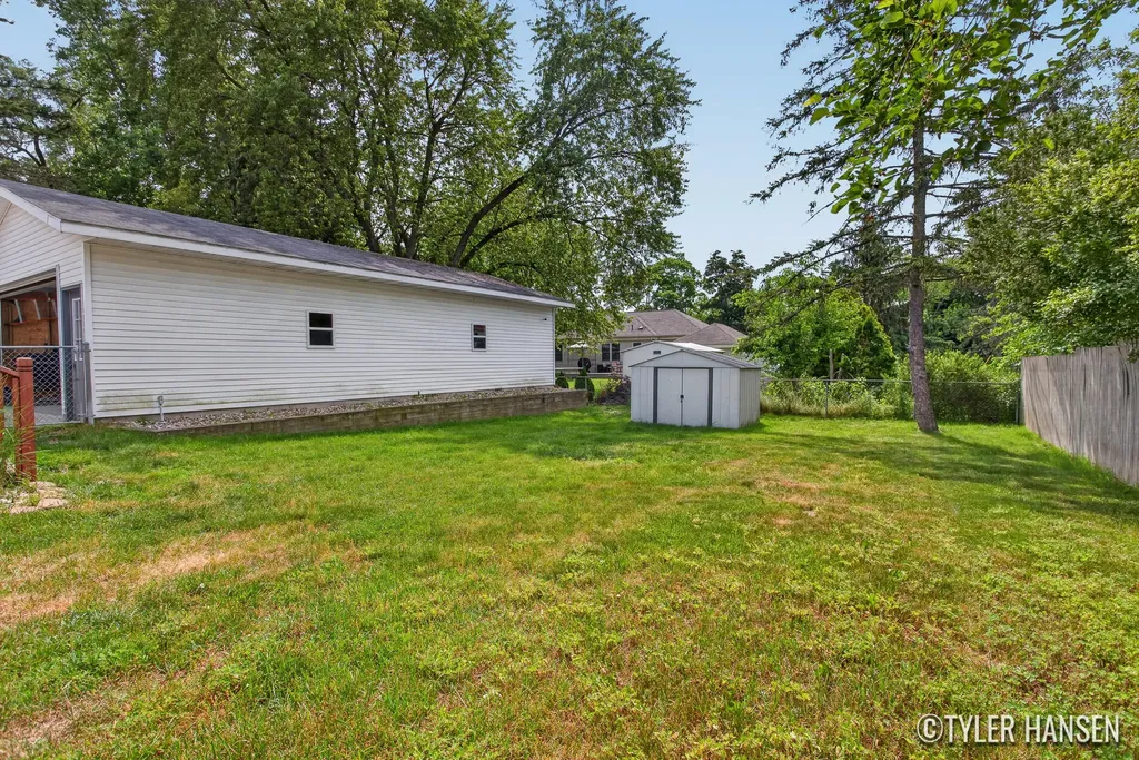 3923 Jupiter Avenue NE Plainfield Charter Township MI 49525