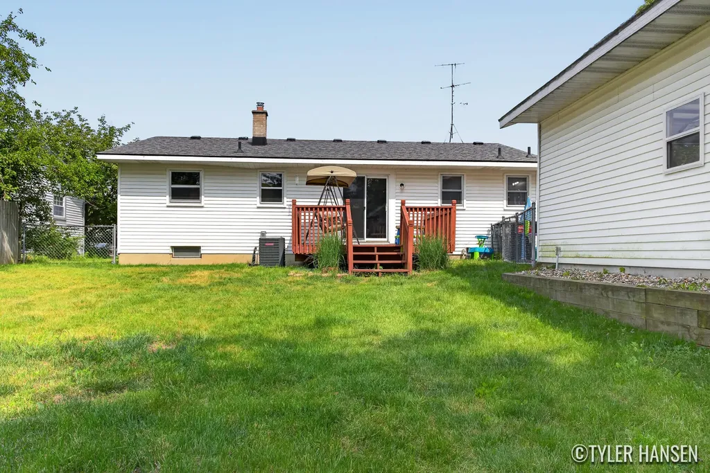 3923 Jupiter Avenue NE Plainfield Charter Township MI 49525