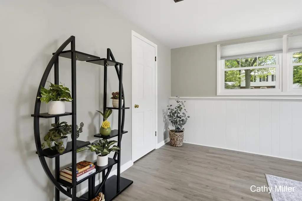 2223 Rosewood Avenue SE Grand Rapids City MI 49506