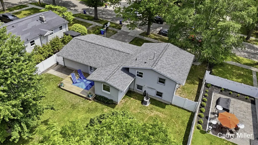 2223 Rosewood Avenue SE Grand Rapids City MI 49506