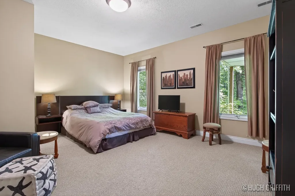 12917 Oak Highland Drive Lowell Charter Township MI 49331