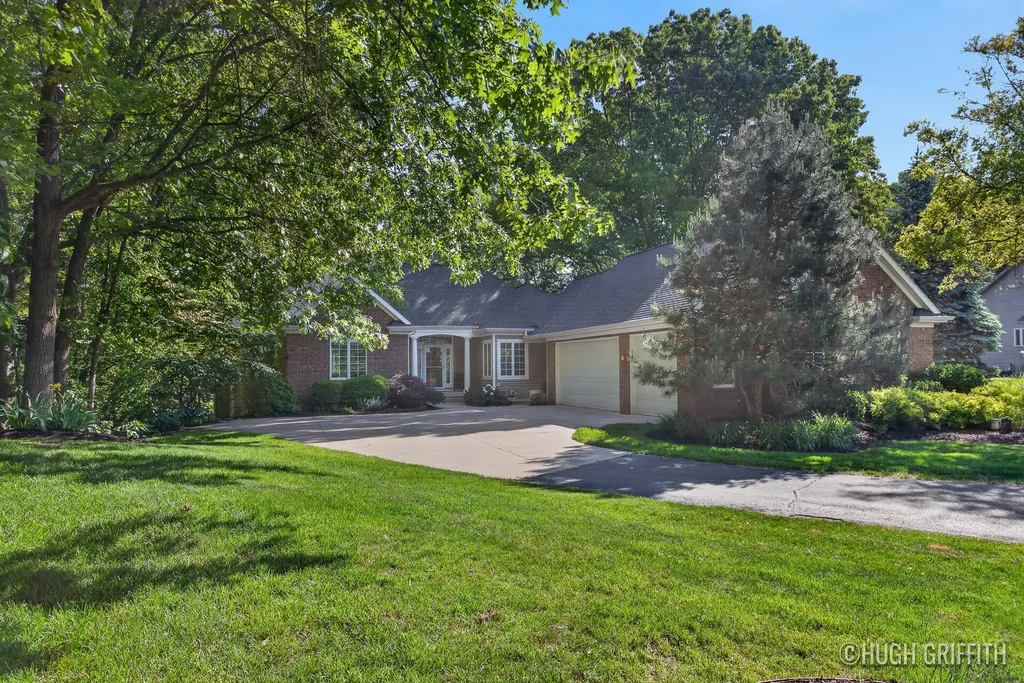 12917 Oak Highland Drive Lowell Charter Township MI 49331