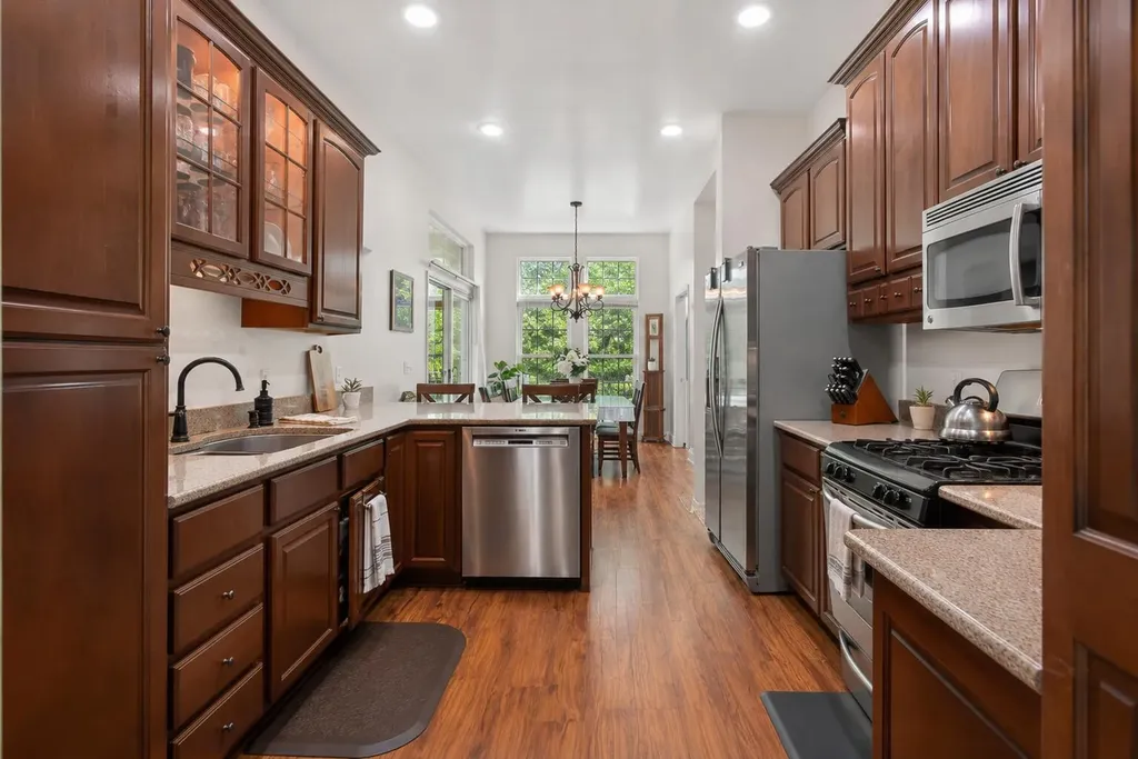 3393 Breton Valley Drive SE Kentwood City MI 49512