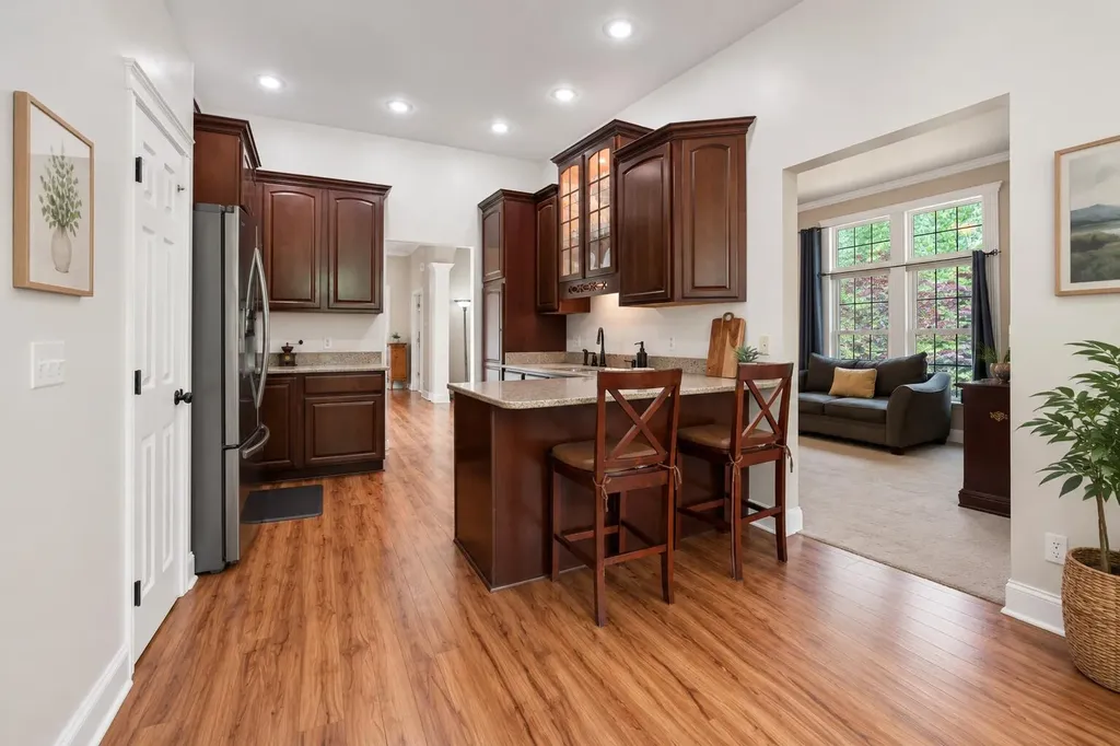 3393 Breton Valley Drive SE Kentwood City MI 49512