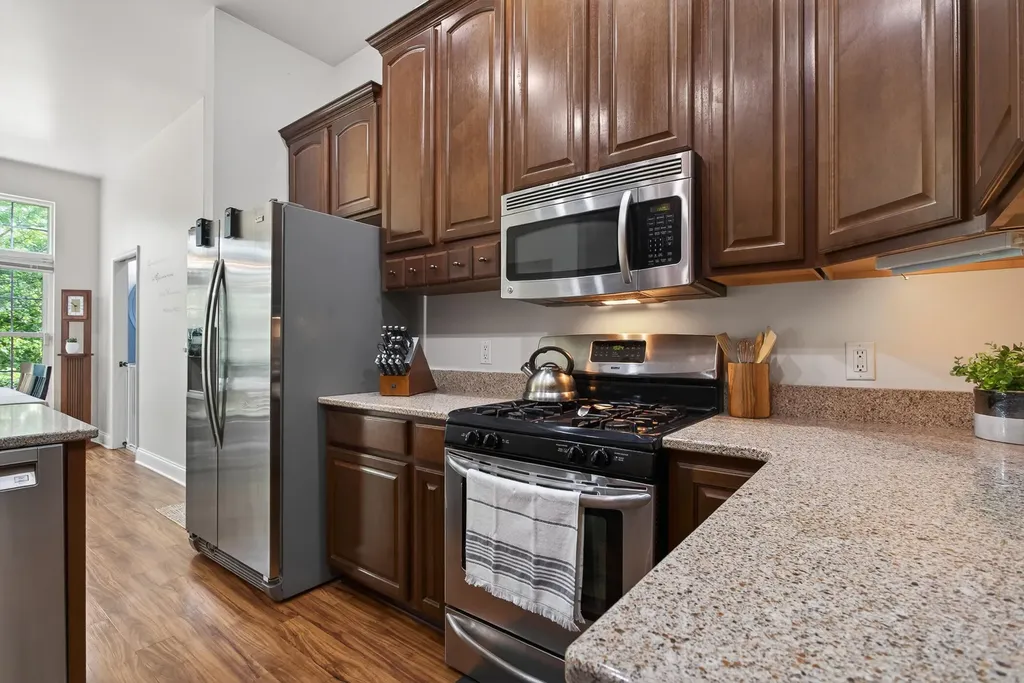 3393 Breton Valley Drive SE Kentwood City MI 49512