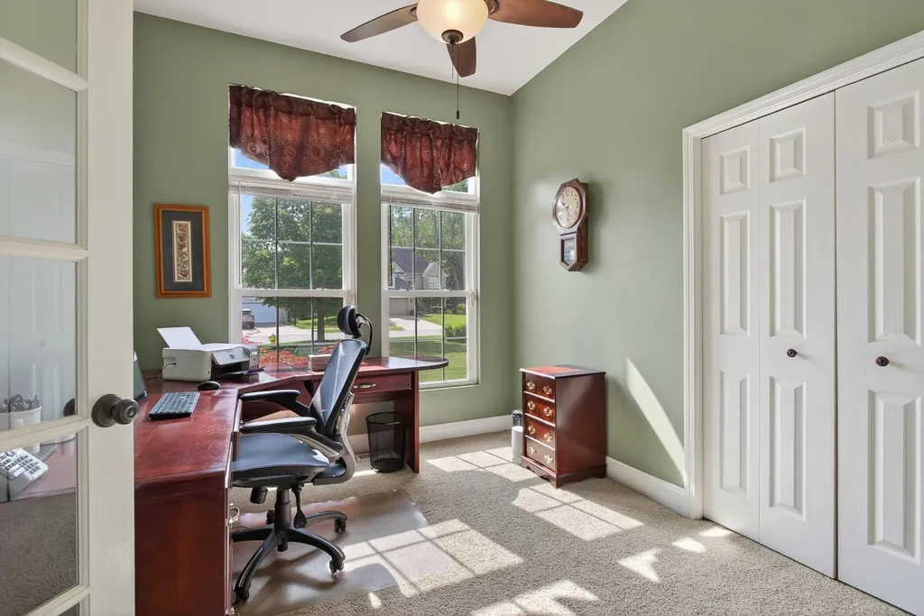 3393 Breton Valley Drive SE Kentwood City MI 49512