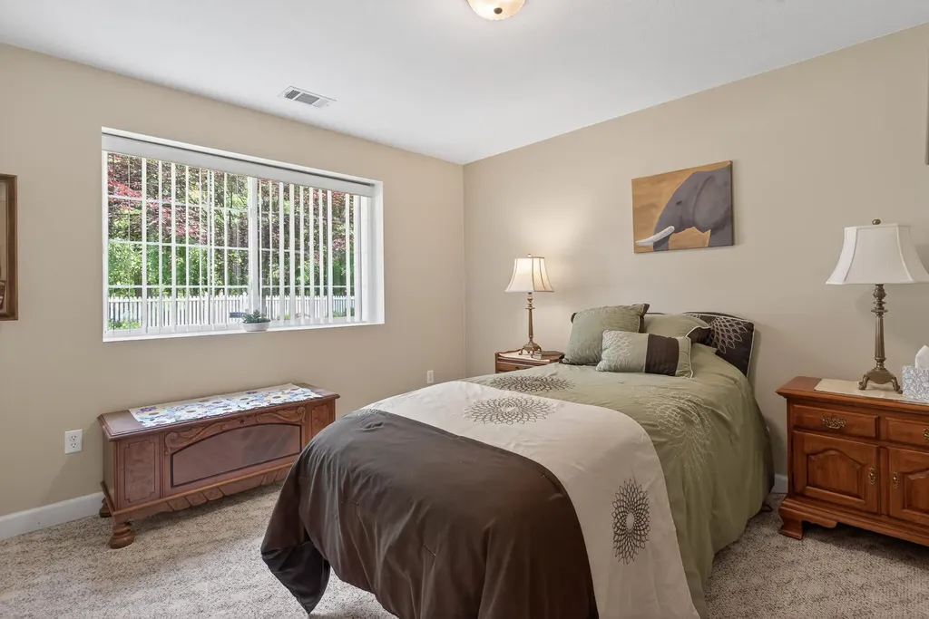3393 Breton Valley Drive SE Kentwood City MI 49512