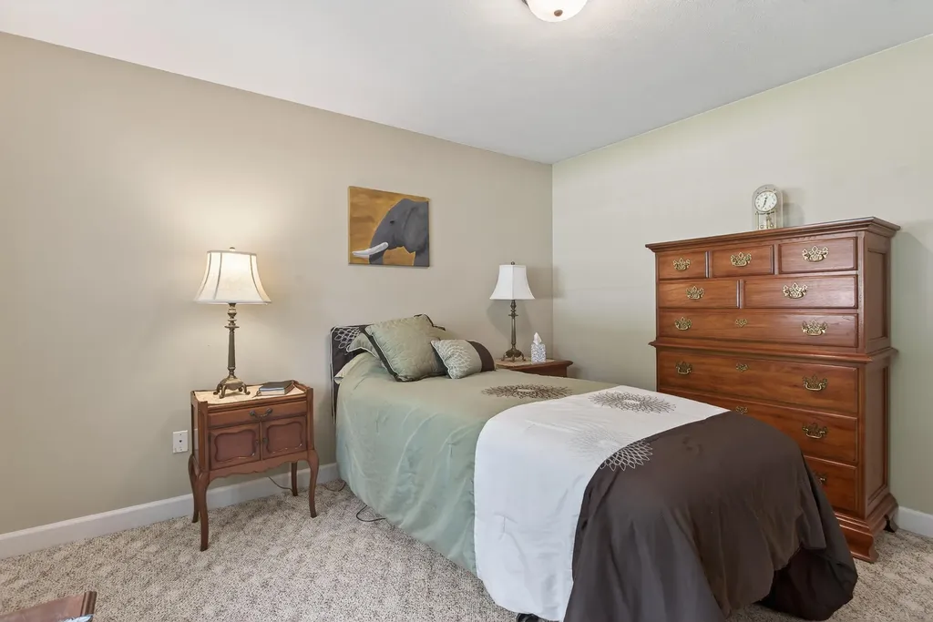 3393 Breton Valley Drive SE Kentwood City MI 49512