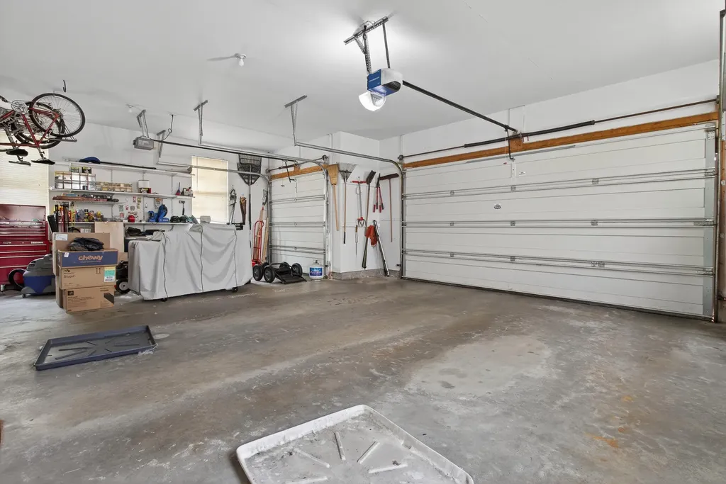 3393 Breton Valley Drive SE Kentwood City MI 49512
