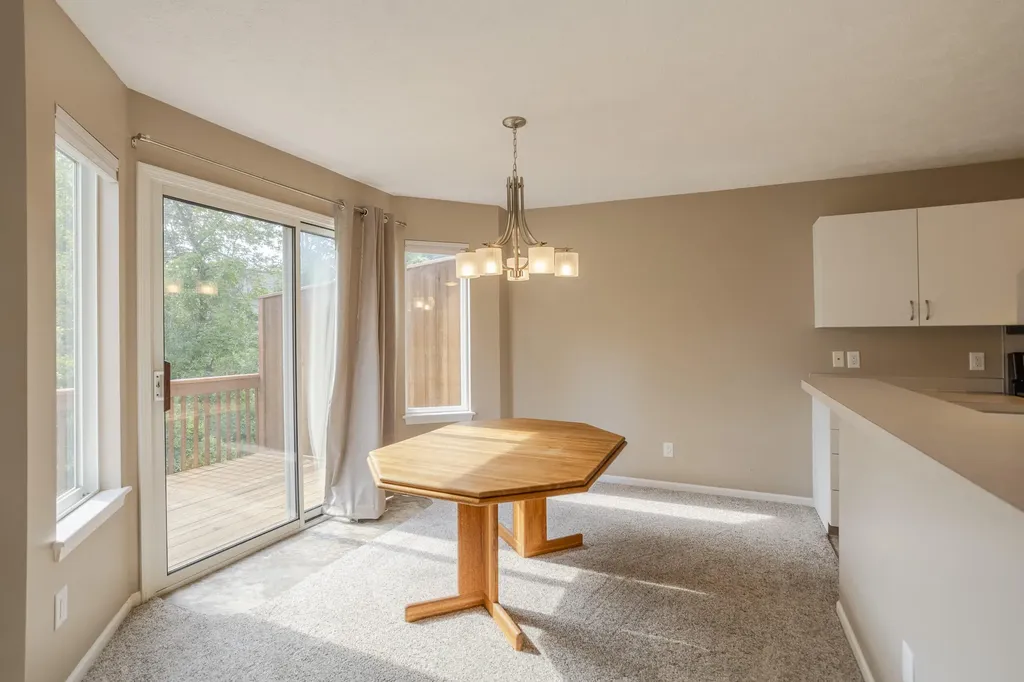 3731 Old Elm Drive SE Kentwood City MI 49512