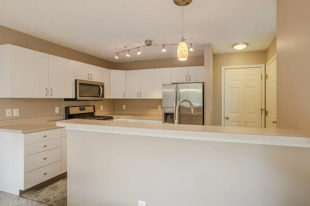 3731 Old Elm Drive SE Kentwood City MI 49512