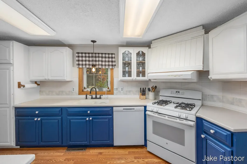 9951 10 Mile Road NE Oakfield Township MI 49341