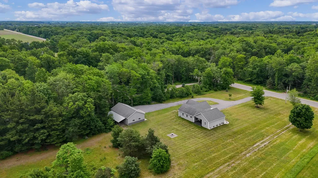 11839 Fillmore Street Robinson Township MI 49460