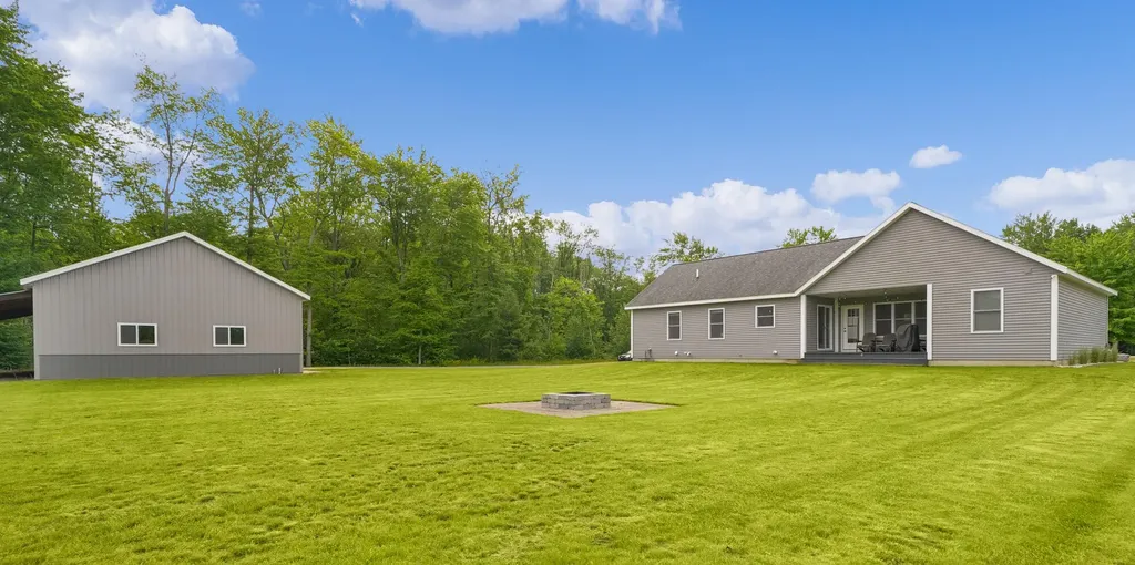 11839 Fillmore Street Robinson Township MI 49460