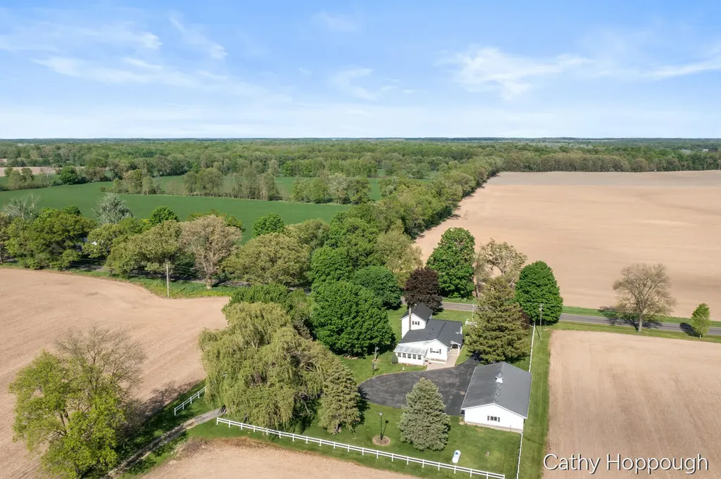 3975 Stage Road Ronald Township MI 48846