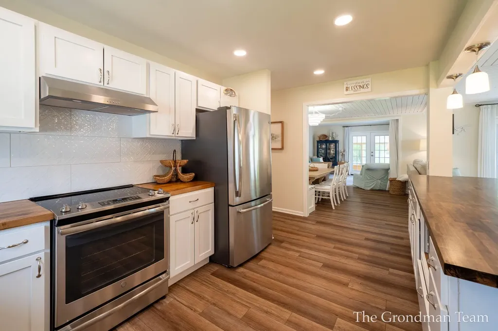 7170 Spring Street Alanson Village MI 49706
