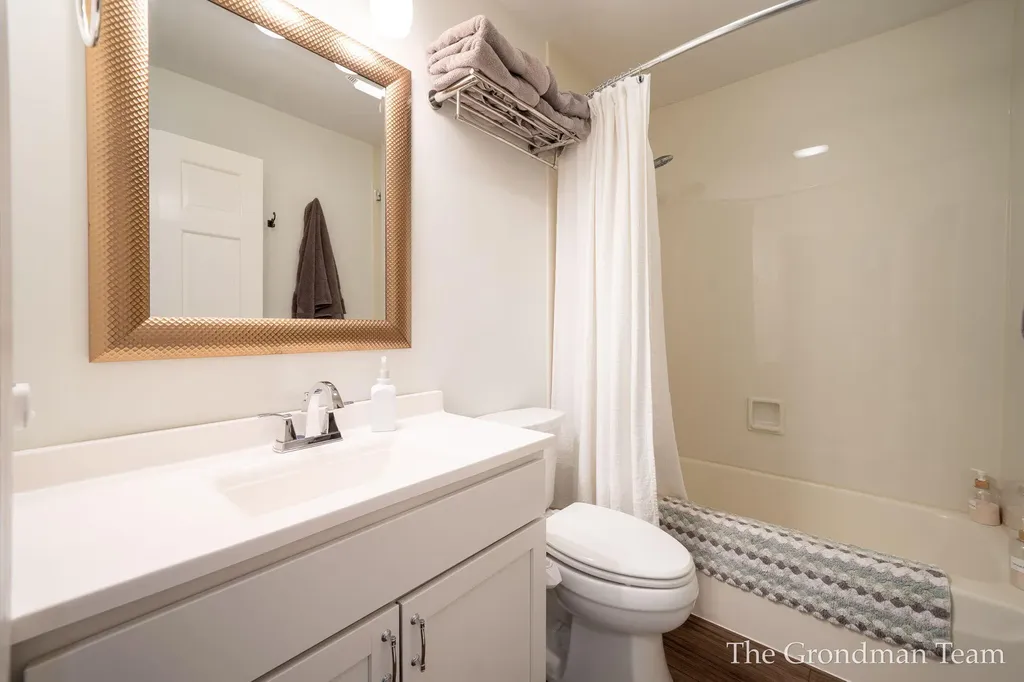 7170 Spring Street Alanson Village MI 49706