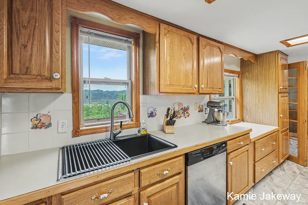 8395 Mcarthur Avenue NE Grattan Township MI 48809