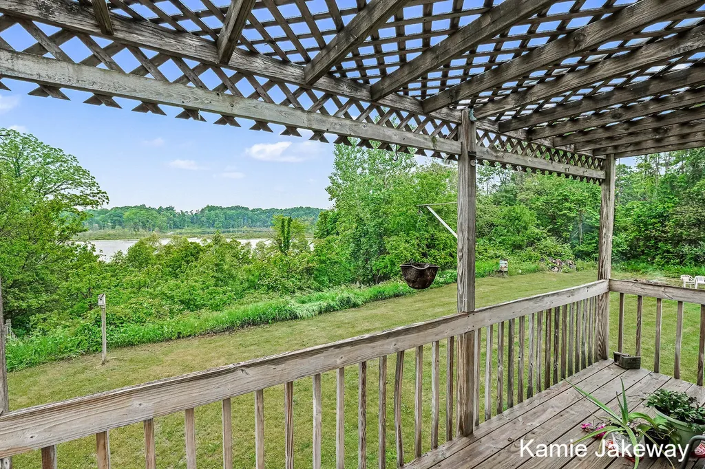 8395 Mcarthur Avenue NE Grattan Township MI 48809