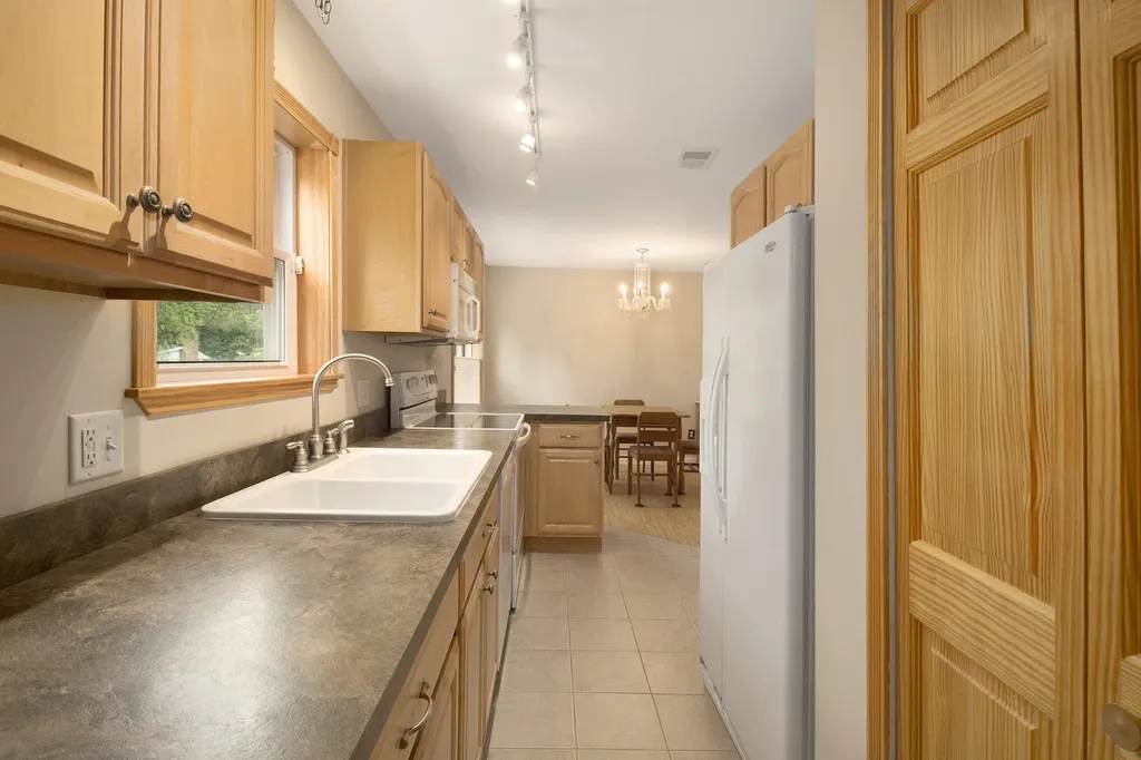 916 Brooks Street Ann Arbor City MI 48103