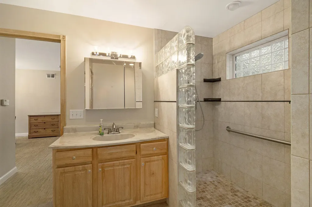 916 Brooks Street Ann Arbor City MI 48103
