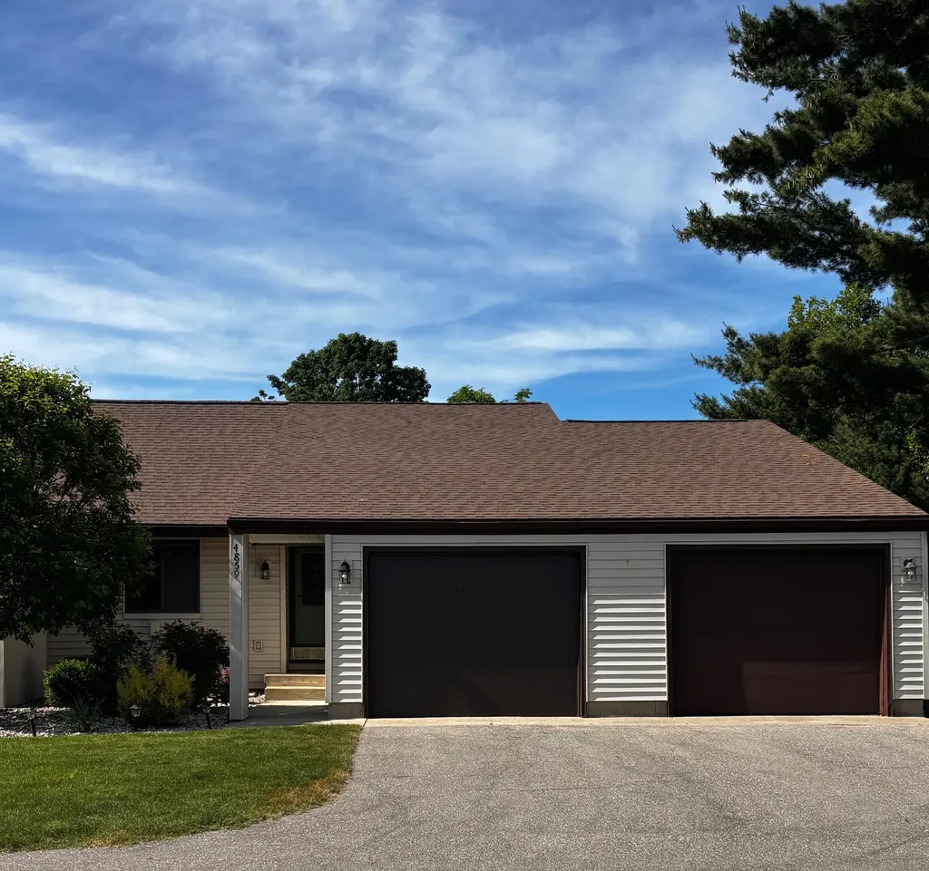 4859 Meadowview Court Hudsonville City MI 49426