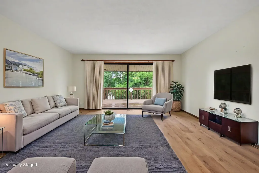 4859 Meadowview Court Hudsonville City MI 49426