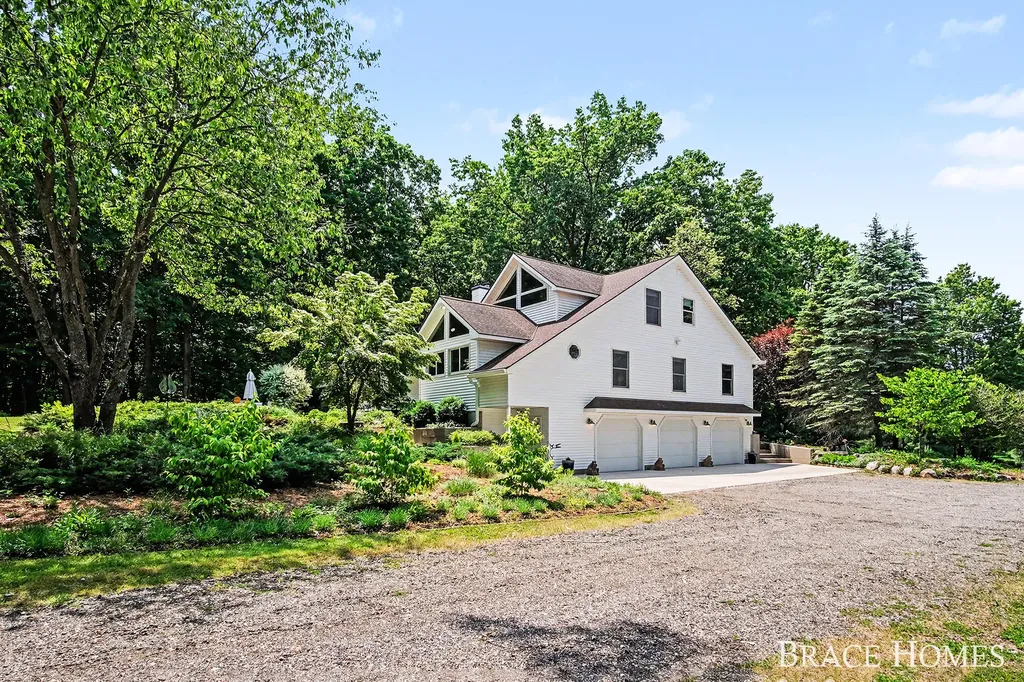 13140 Redmond Avenue NE Courtland Township MI 49319