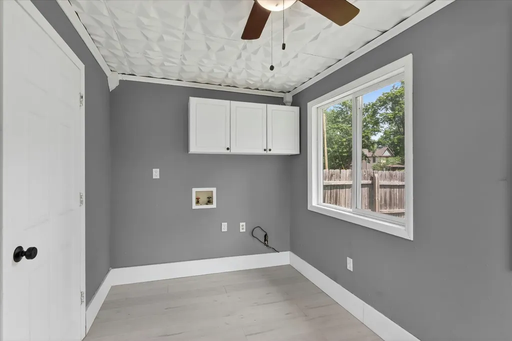 736 W Green Street Hastings City MI 49058