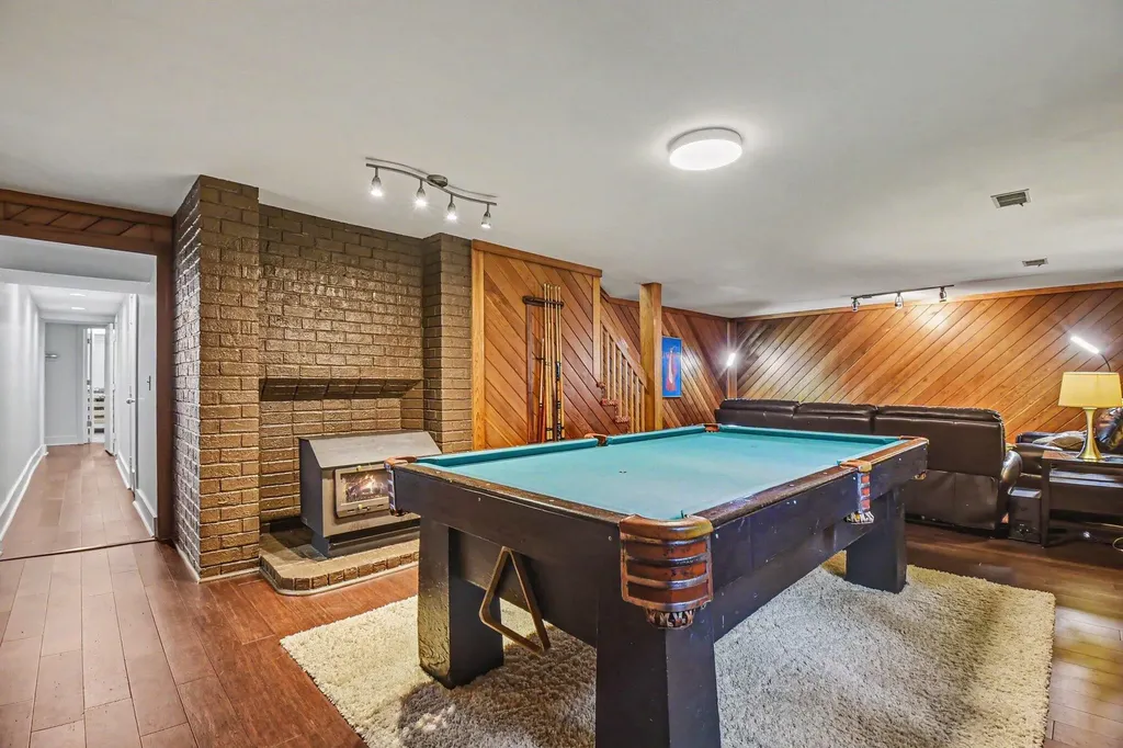 7606 Leyton Drive SE Cascade Charter Township MI 49301