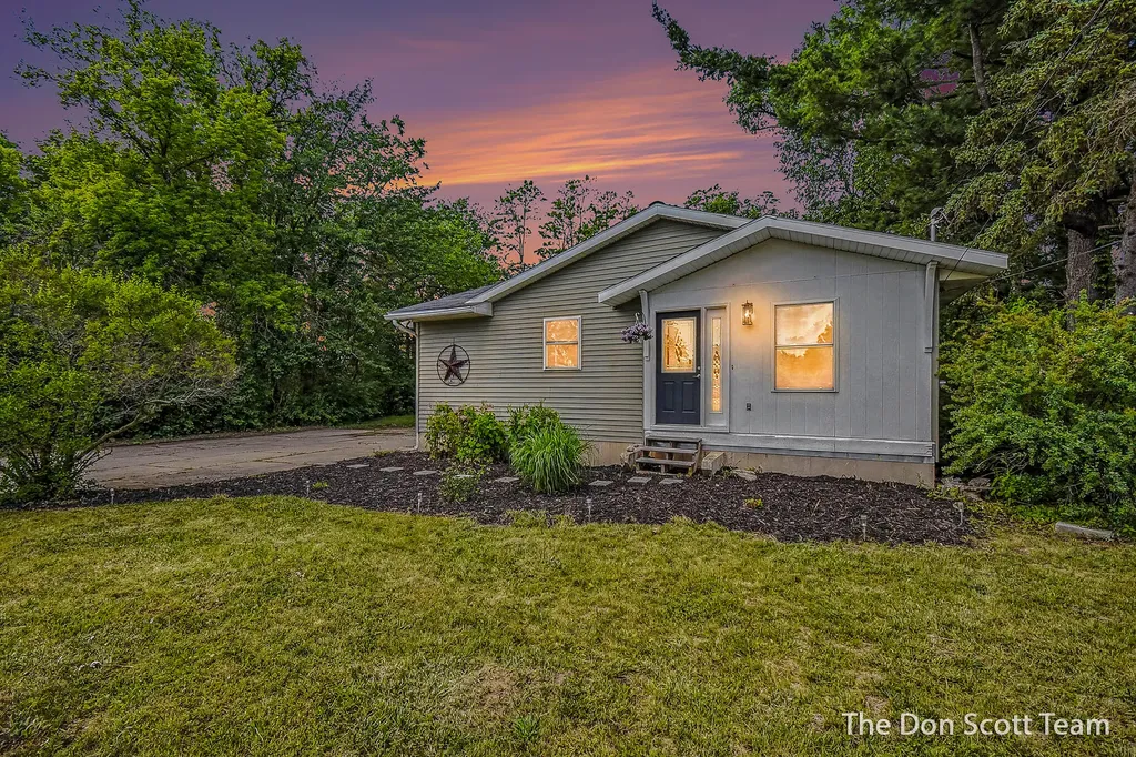 2911 5 Mile Road NE Plainfield Charter Township MI 49525