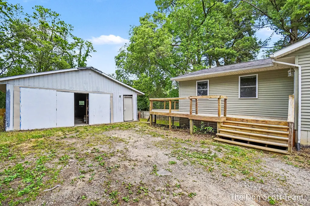 2911 5 Mile Road NE Plainfield Charter Township MI 49525