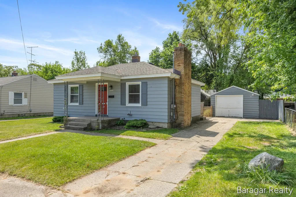1244 S Dorroll Street NE Grand Rapids City MI 49505