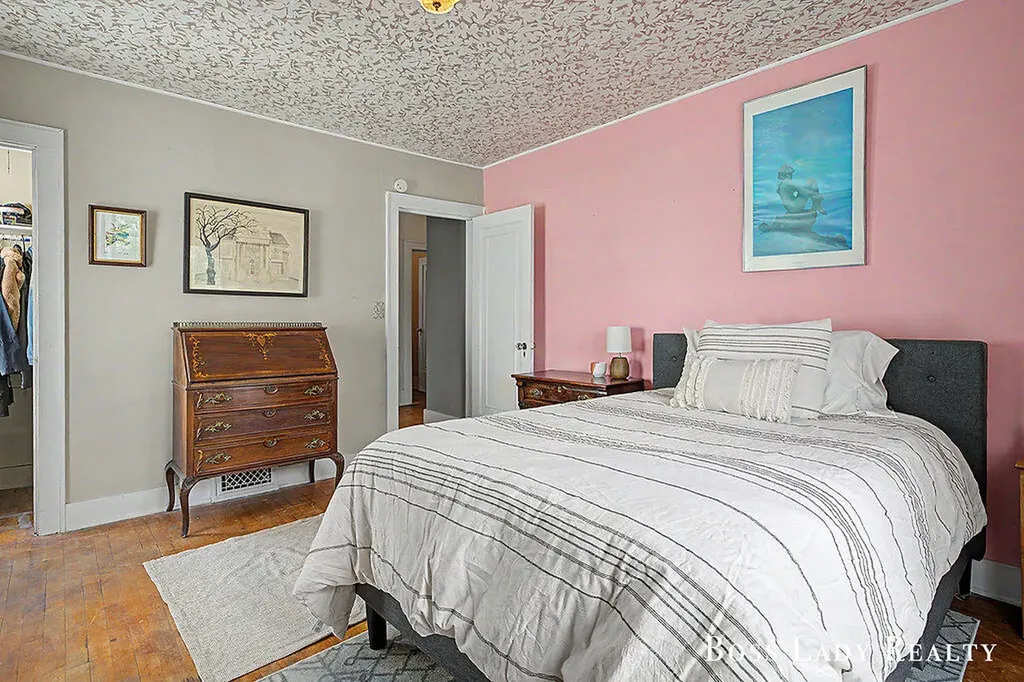 1141 Rathbone Street SW Wyoming City MI 49509