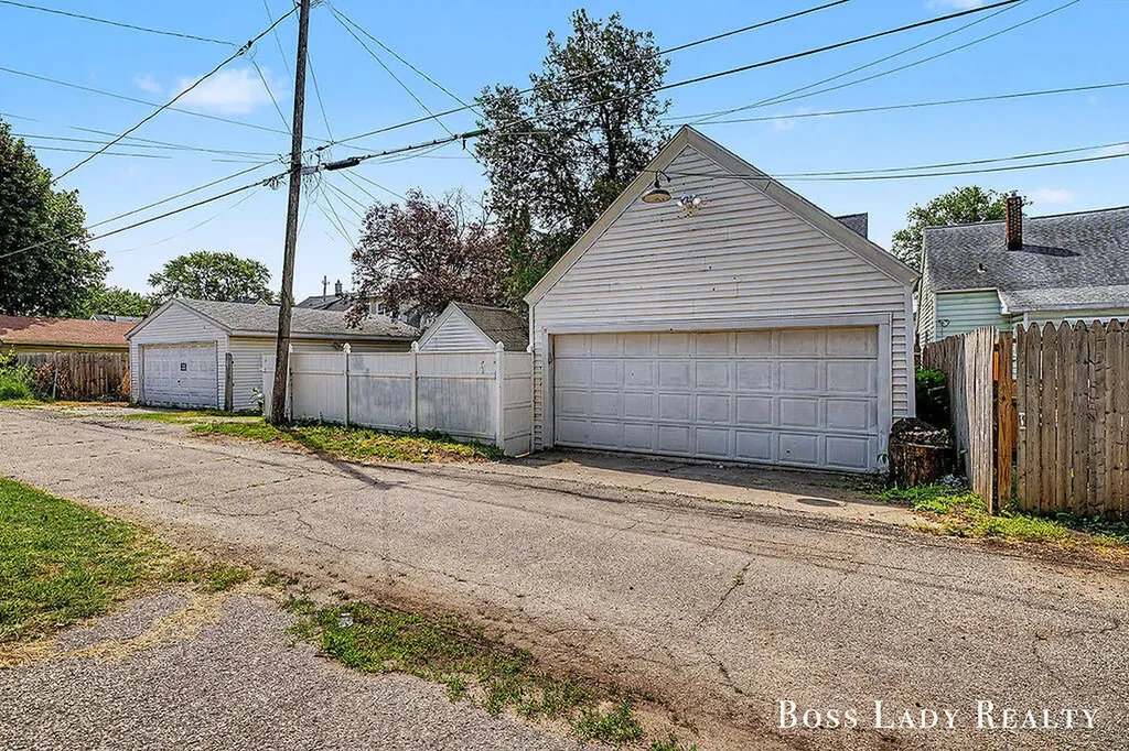 1141 Rathbone Street SW Wyoming City MI 49509