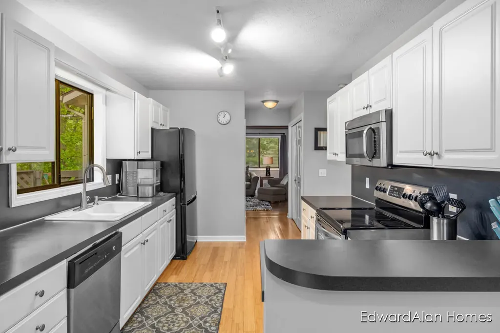 4568 Brookmeadow Court SE Kentwood City MI 49512