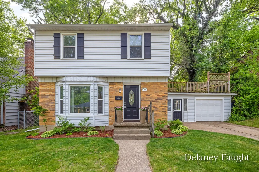 1506 Margaret Avenue SE Grand Rapids City MI 49507