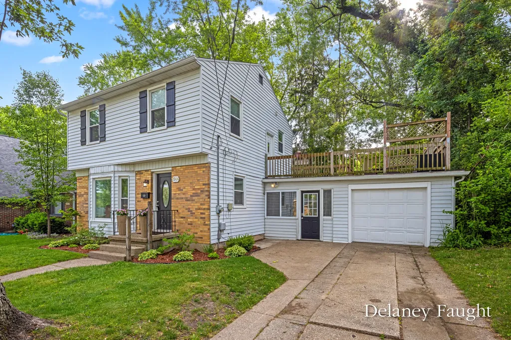 1506 Margaret Avenue SE Grand Rapids City MI 49507