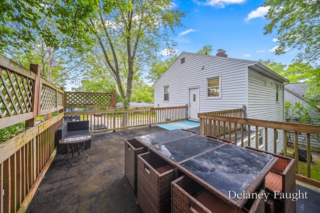 1506 Margaret Avenue SE Grand Rapids City MI 49507