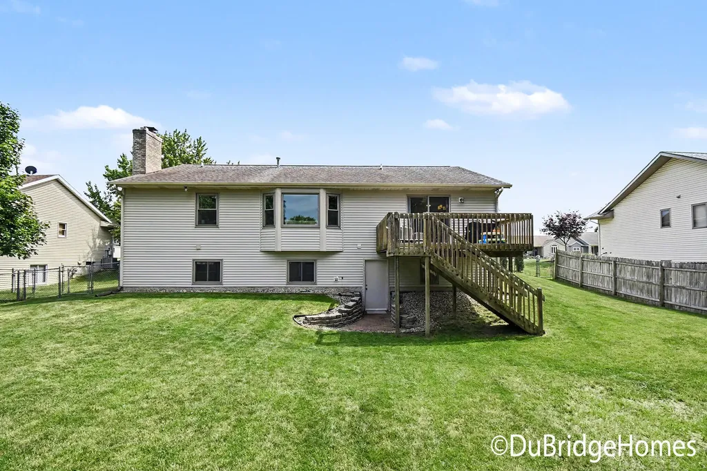 153 Suncrest Court SW Georgetown Charter Township MI 49418