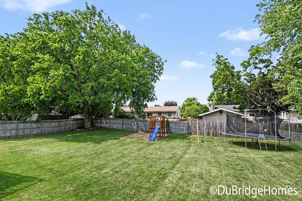 153 Suncrest Court SW Georgetown Charter Township MI 49418