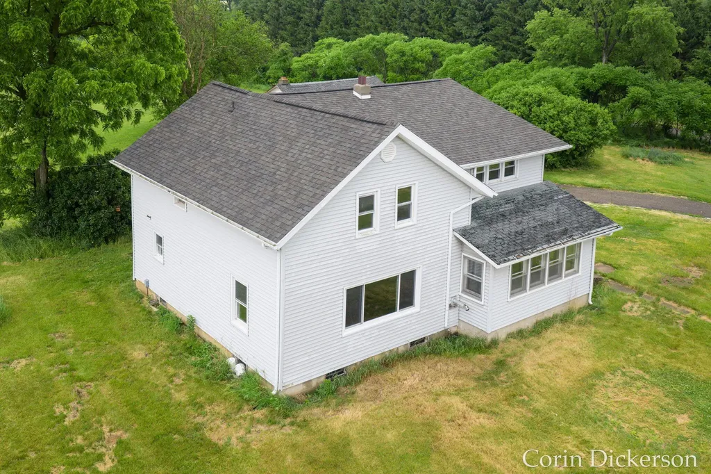 29255 S Drive N Clarence Township MI 49284
