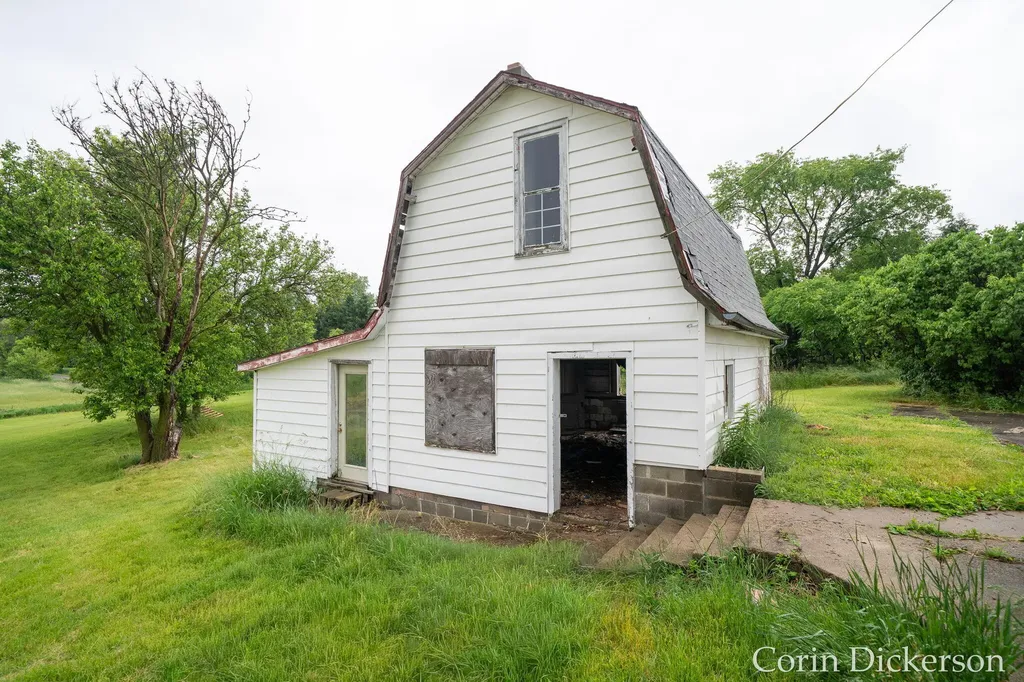 29255 S Drive N Clarence Township MI 49284