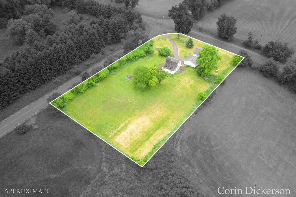 29255 S Drive N Clarence Township MI 49284